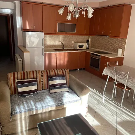 Mema Apartament Néa Péramos