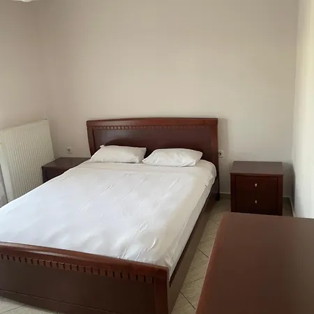 Apartament Mema Néa Péramos